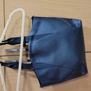 Lululemon Womens Bag  Large Black multiple pockets